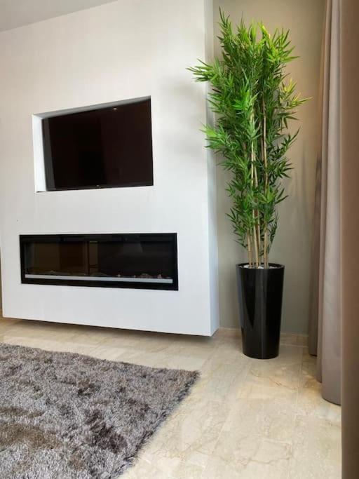 Appartement De Luxe ,Piscine,Parking,Terrasse Agádír Exteriér fotografie